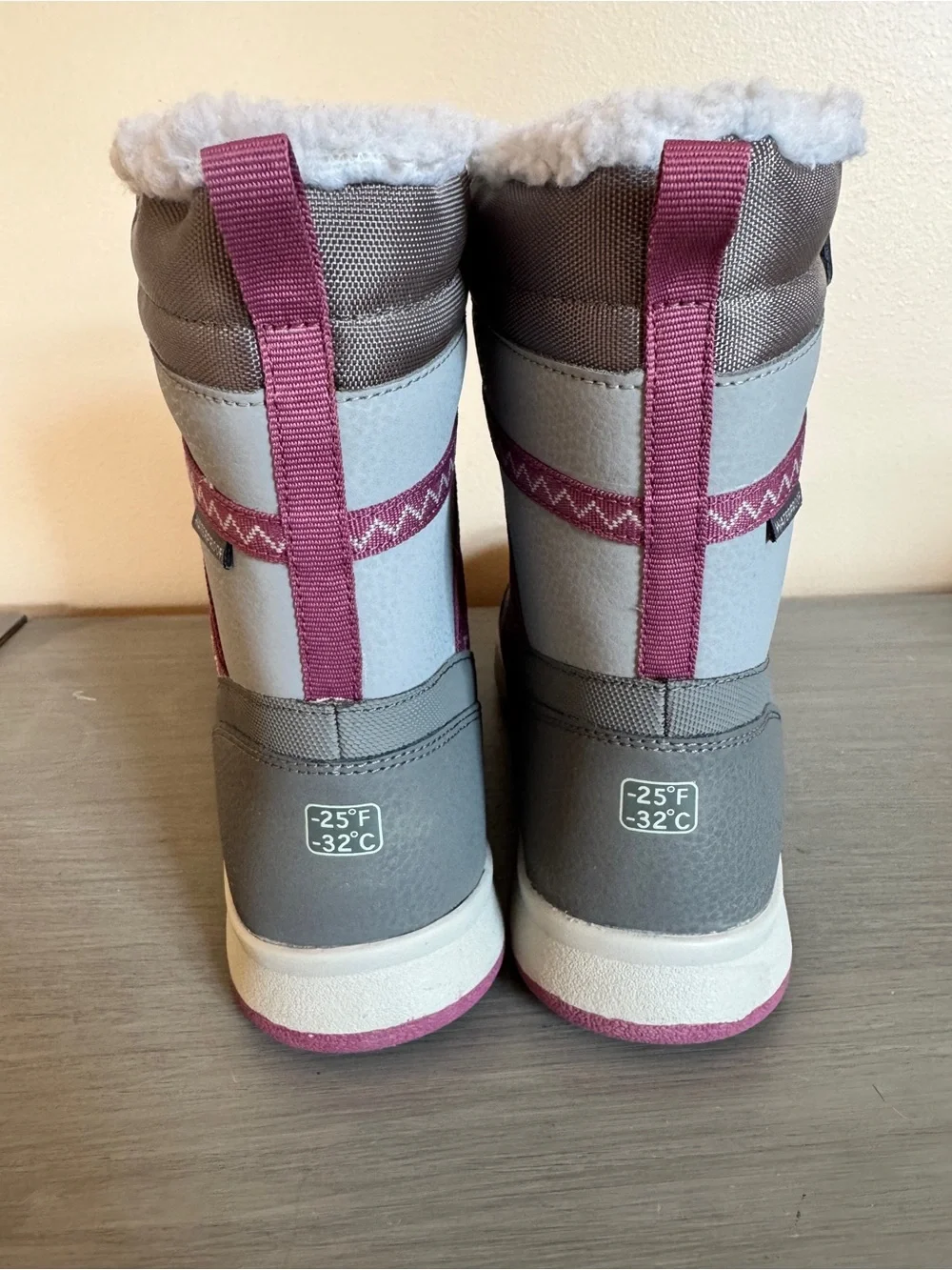 Merrell snow boots size 7 snow crush 2.0 gray pink purple